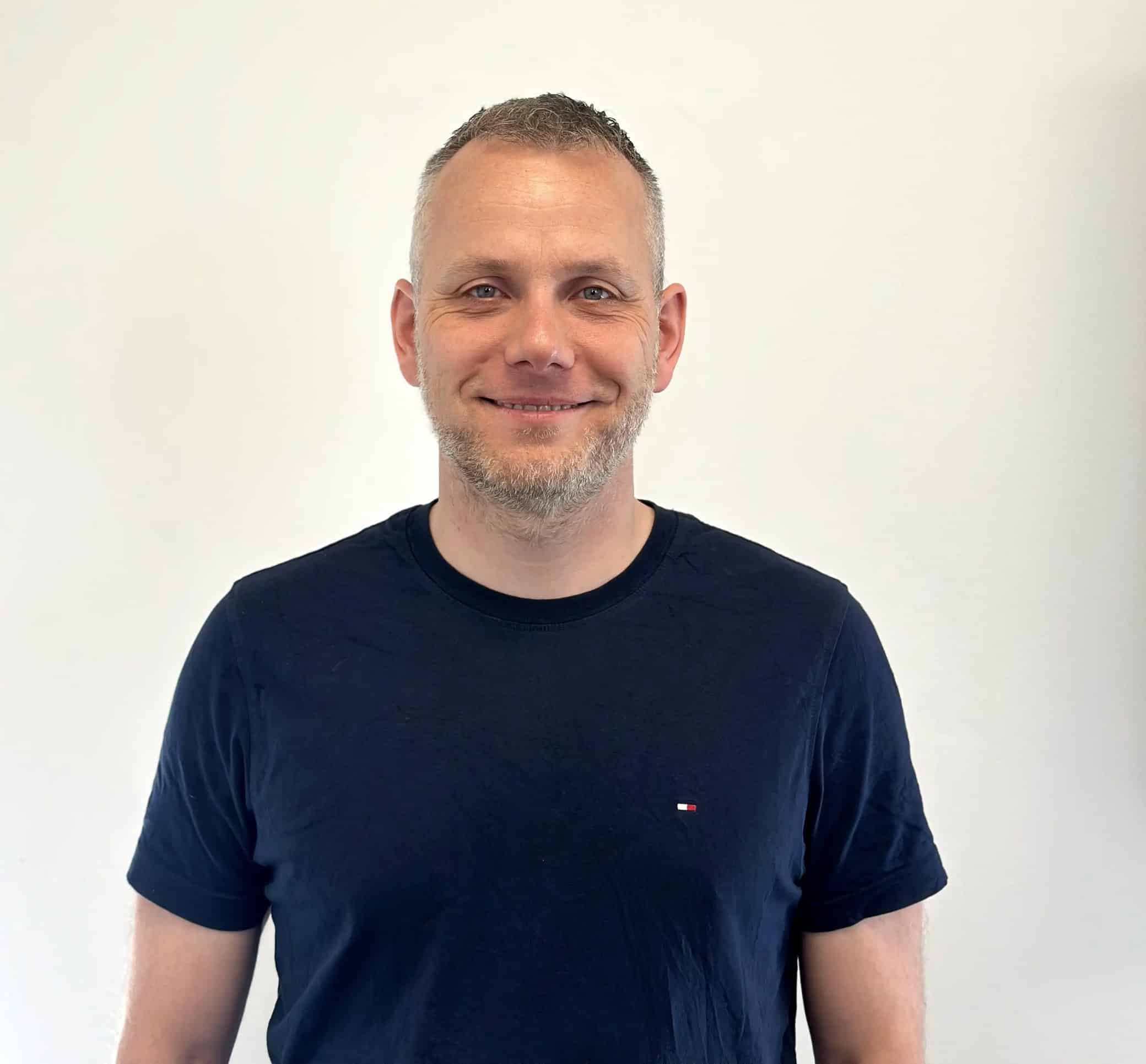 Lennart stifter medejer og direktør i Parcelhuset